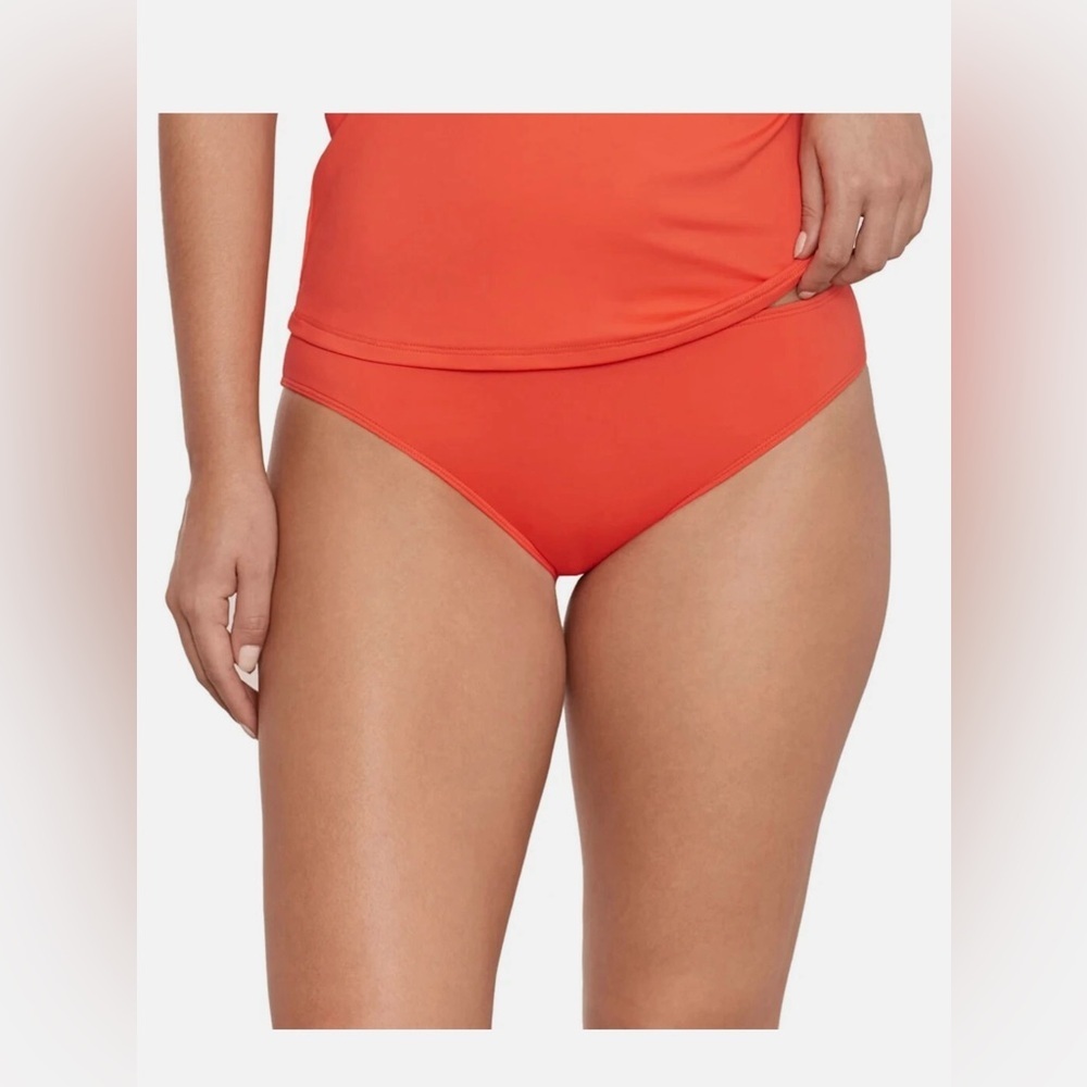NWT Lauren Ralph Lauren
Beach Club Hipster Bikini Bottoms size 8